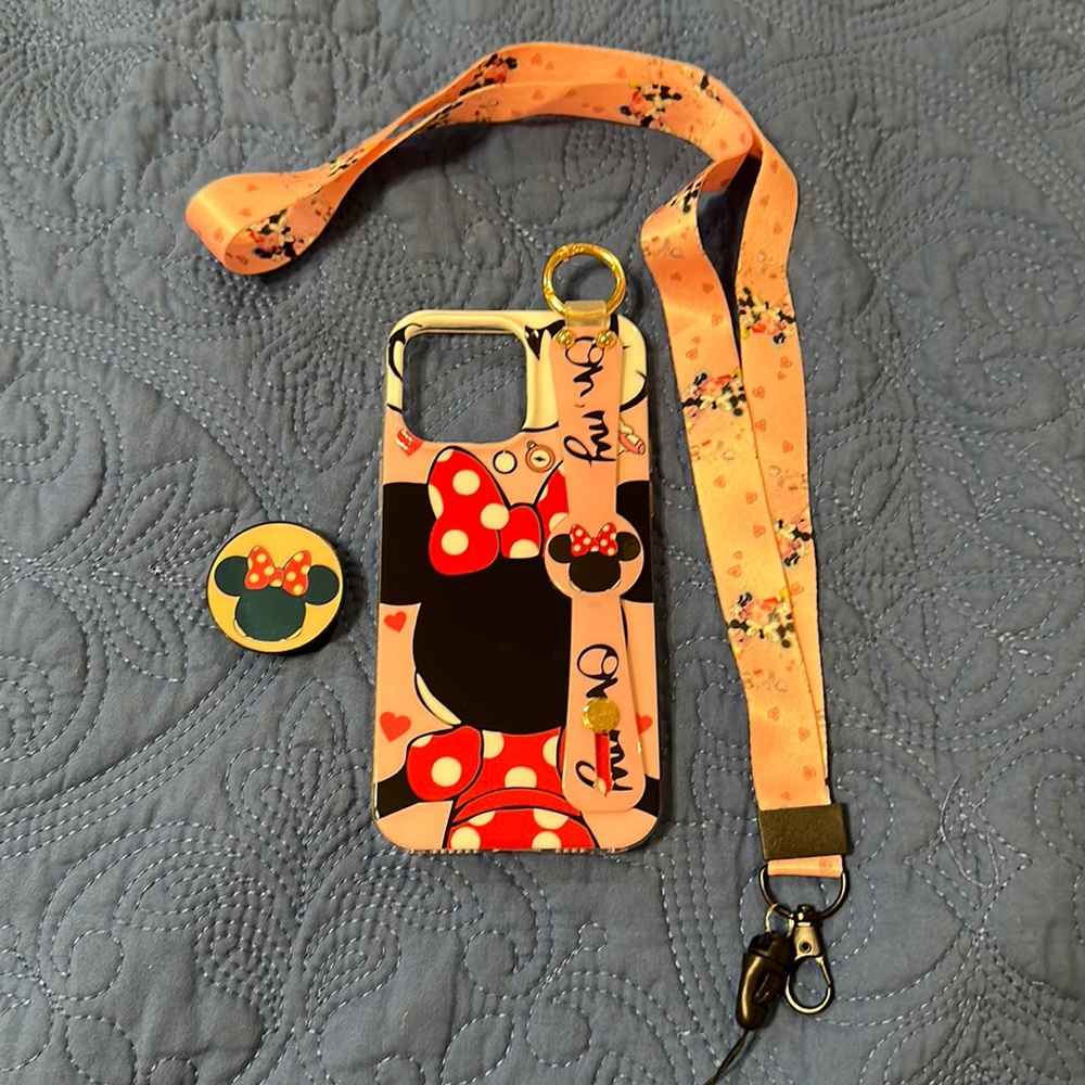 NWT 14 Pro Max Red Minnie Phone Case.
